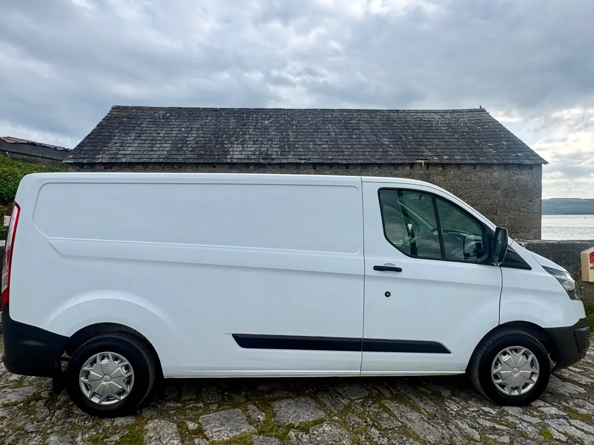 2018 Ford Transit Custom LWB - Image 4