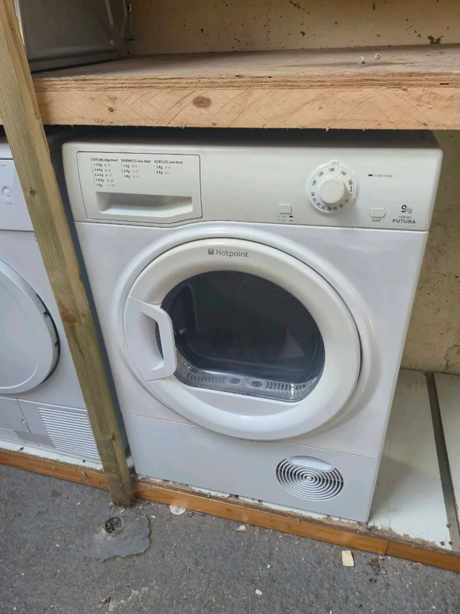 Hotpoint Condenser Tumble Dryer - Image 1