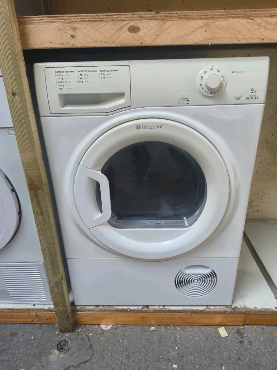 Hotpoint Condenser Tumble Dryer - Image 2