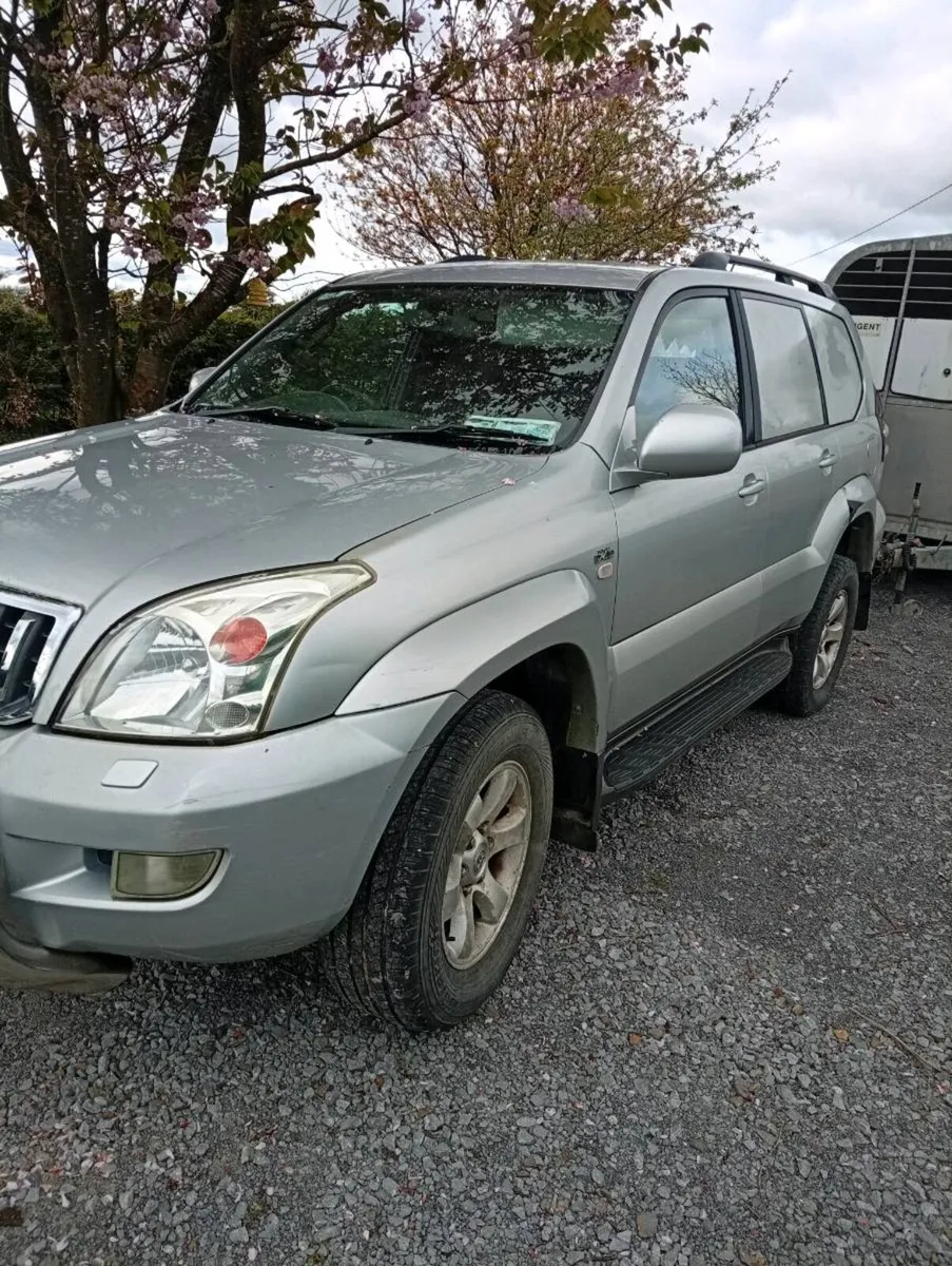 Toyota land cruiser - Image 4