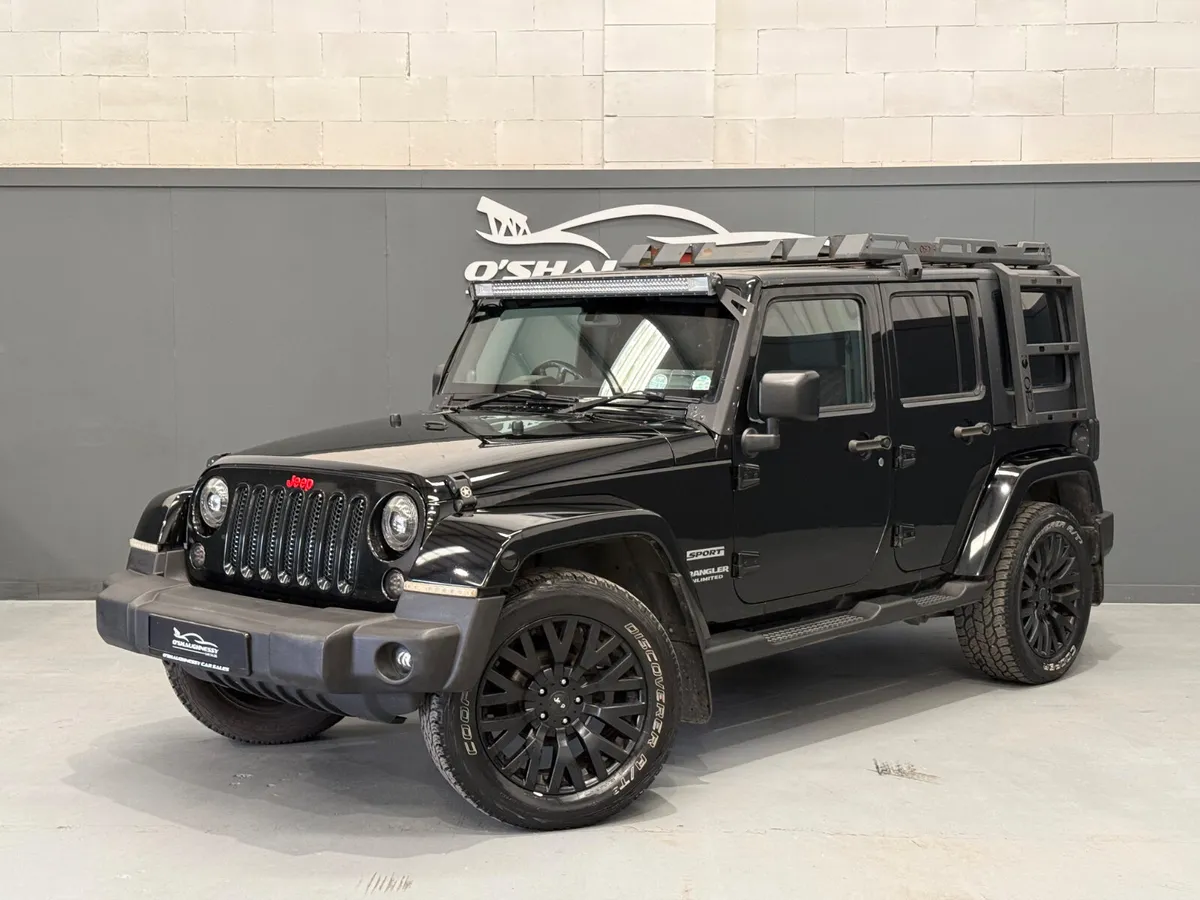 Jeep Wrangler CHELSEA EDITION 2.8 2 SEATER - Image 2
