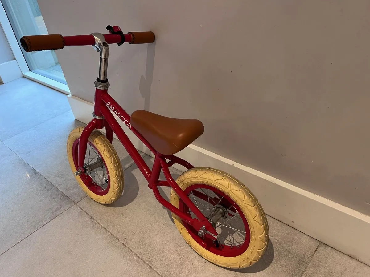 Kids banwood balance bike - Image 1