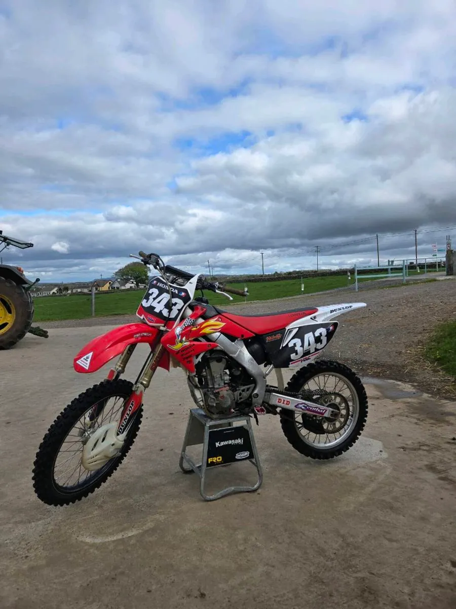 Honda CRF 250 - Image 1