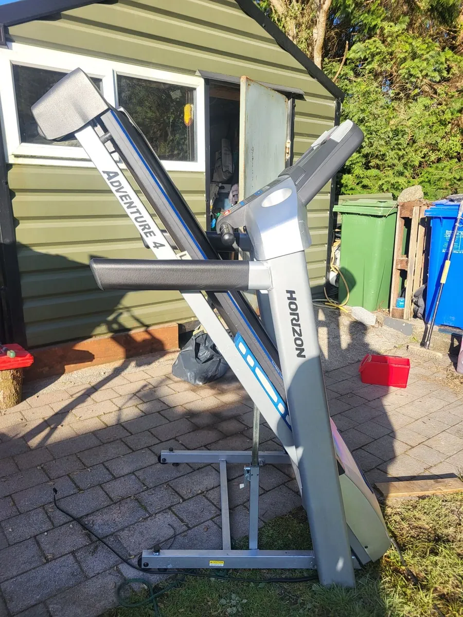 Horizon Adventure 4 Folding Treadmill - Image 3