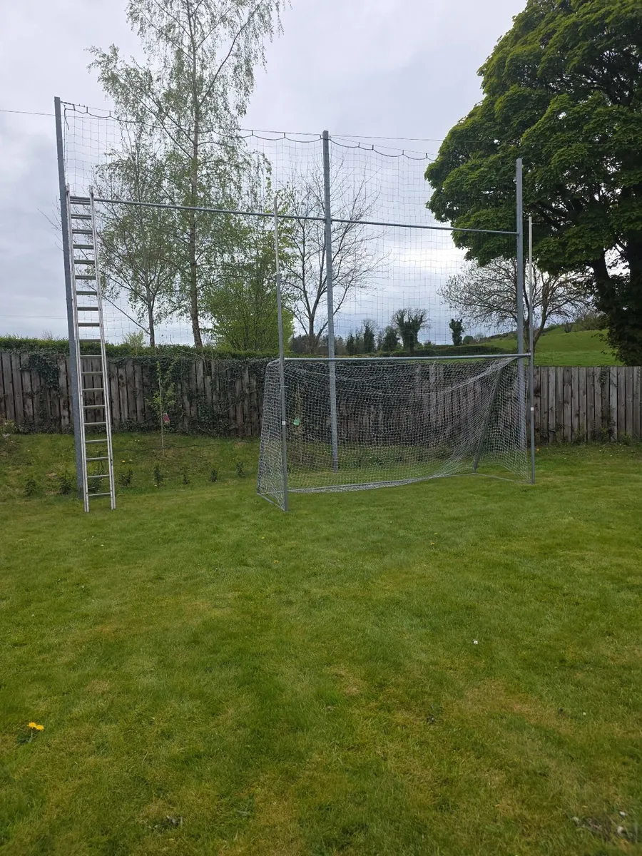 Goal posts - Image 2
