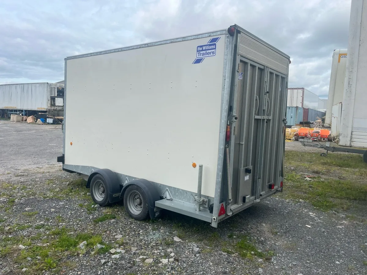 Ifor Williams box trailer  bv126 - Image 2