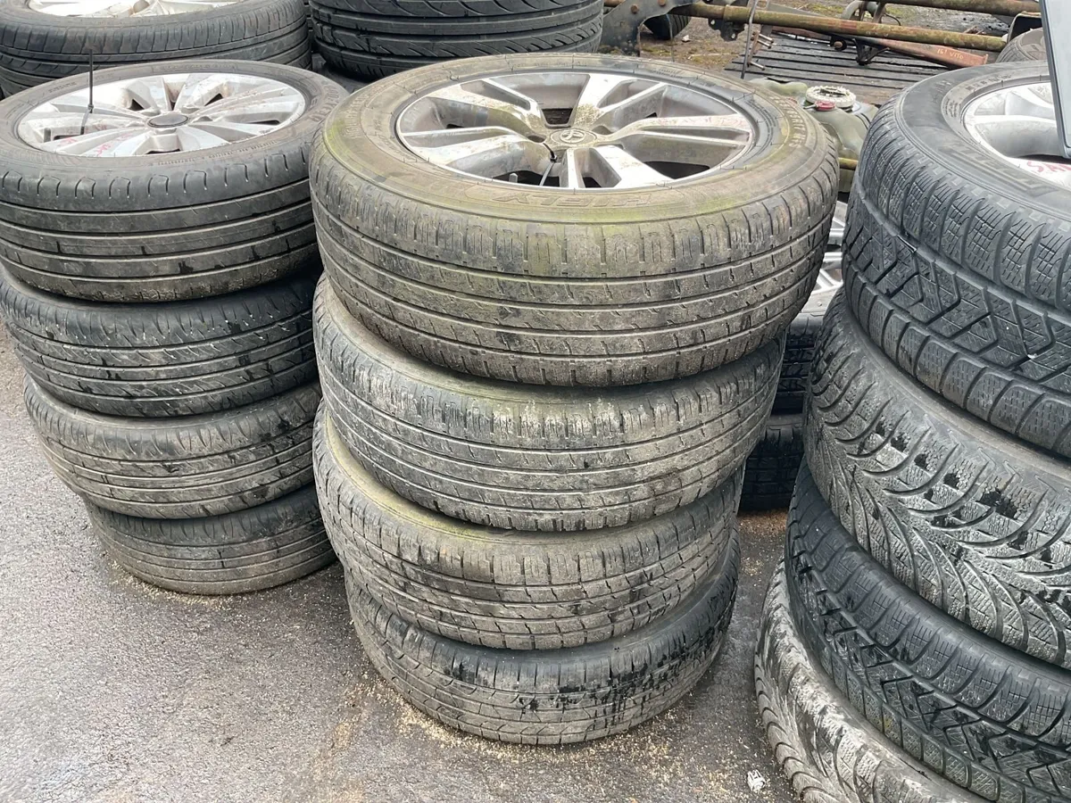 Alloy Wheel Auction - Image 1