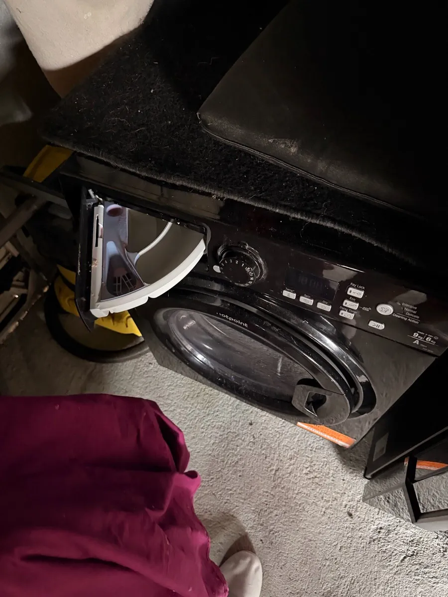 Hotpoint Washing Machine / Dryer - Image 2
