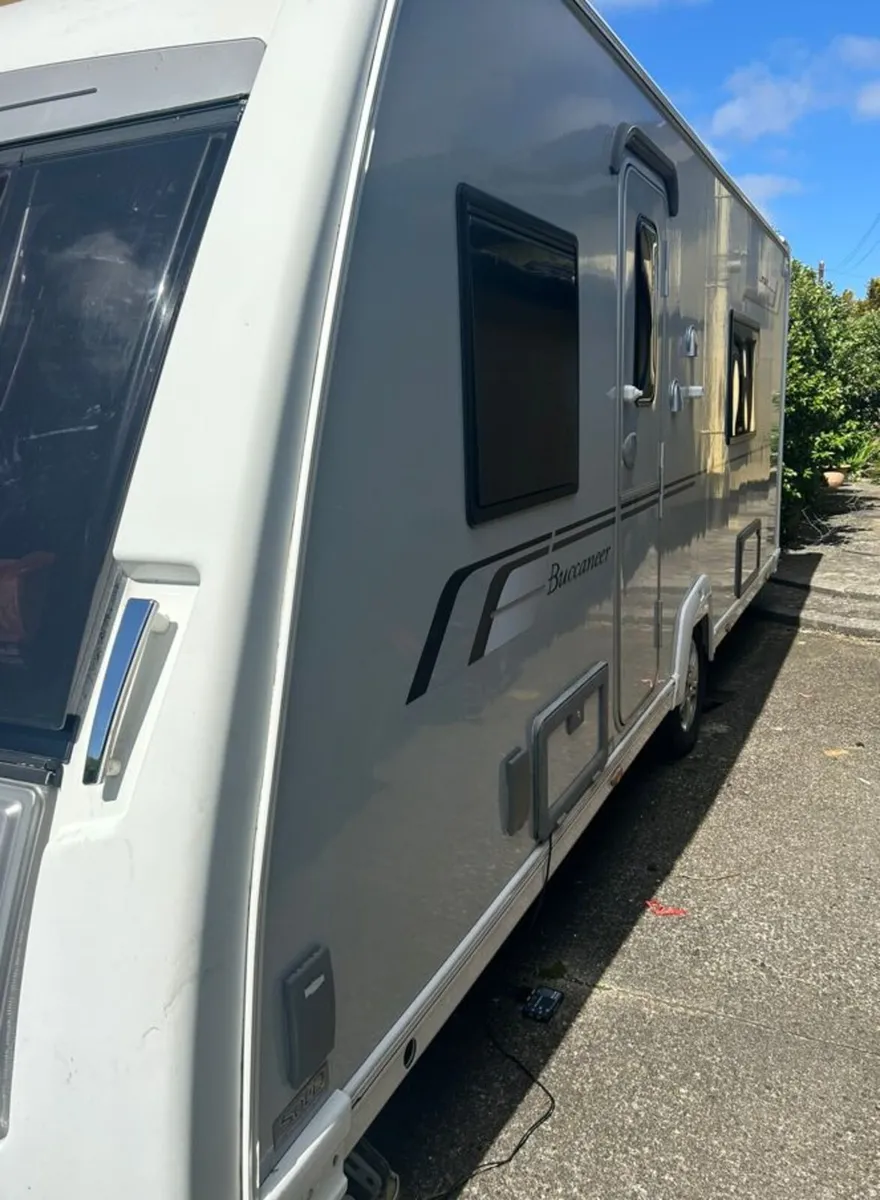 Buccaneer Corsair 4 berth with fixed bed - Image 4