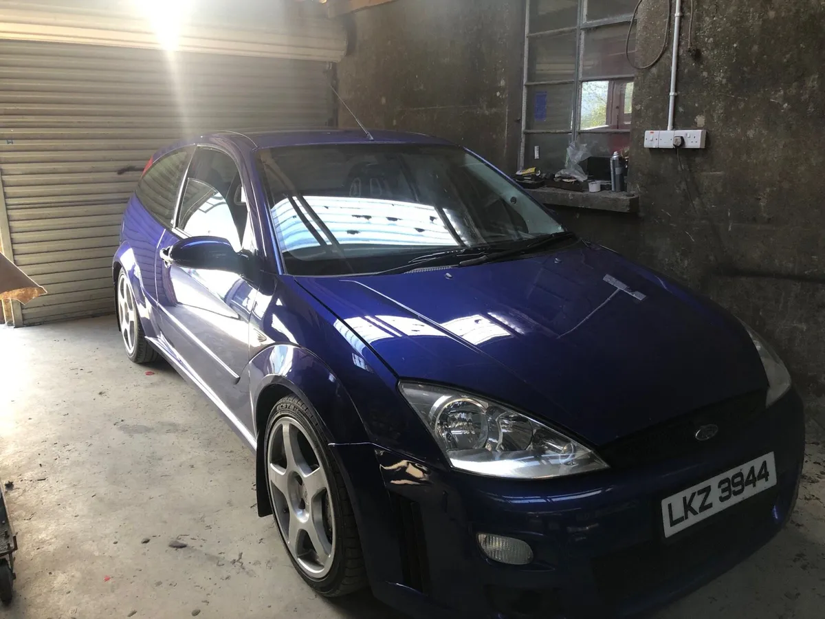Ford Focus rs - Image 2