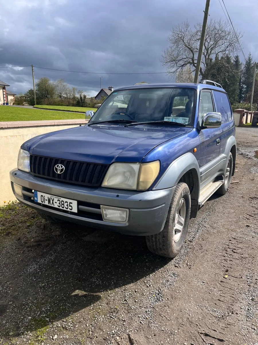 Toyota Land Cruiser 2001 - Image 1