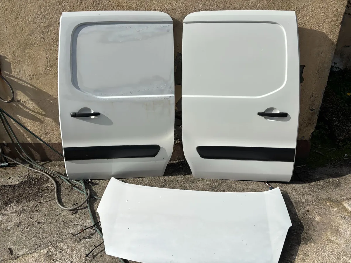 Peugeot partner doors and bonet