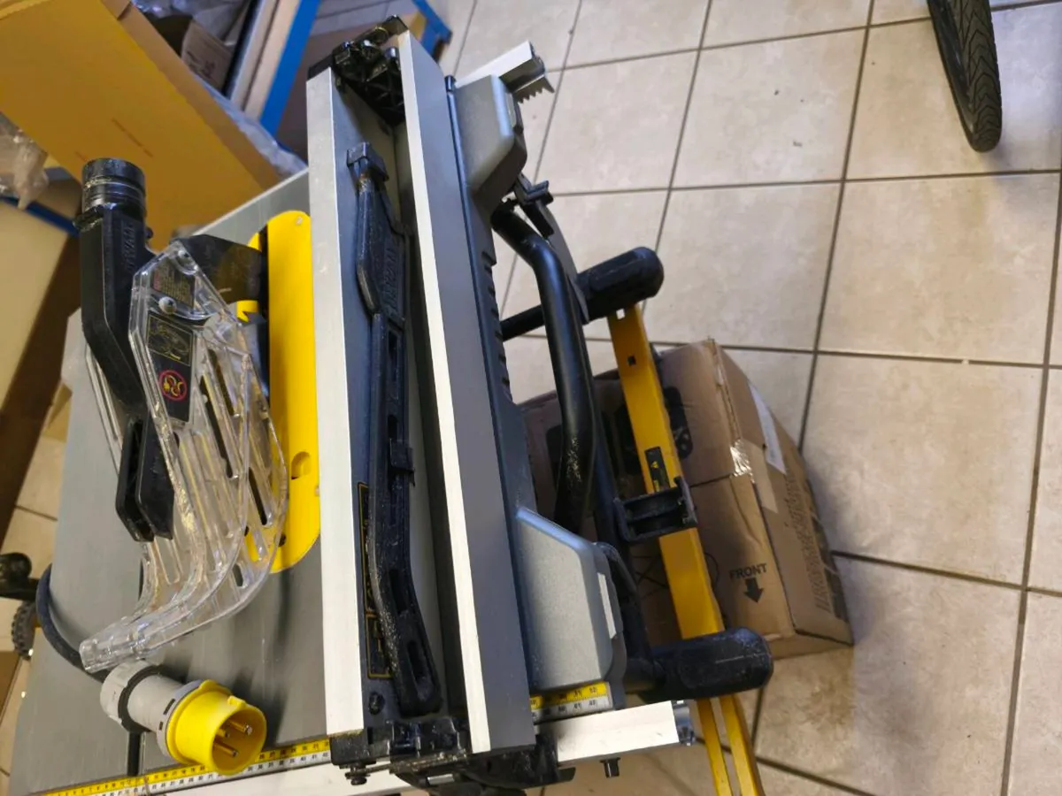 DeWalt table saw - Image 3