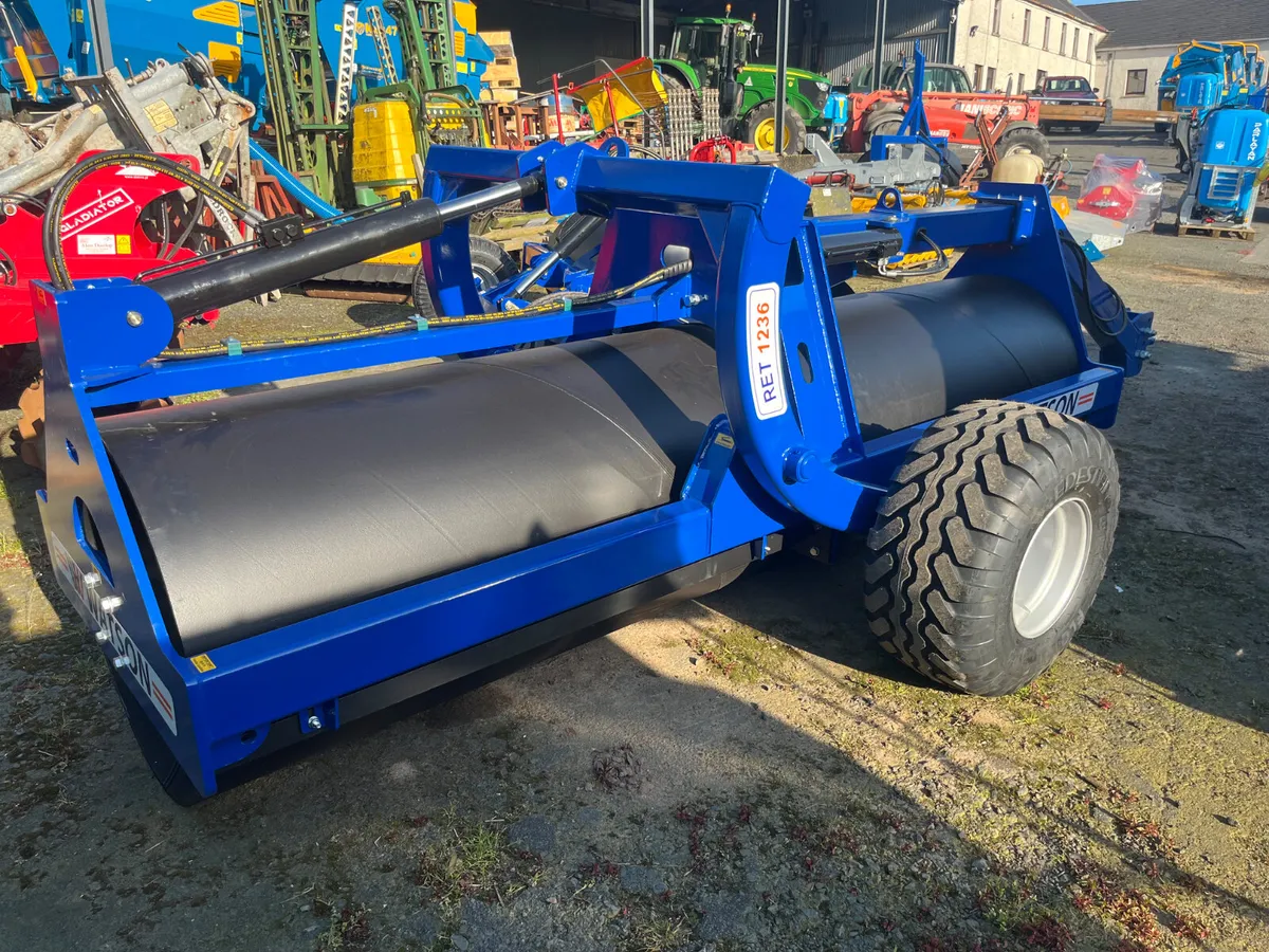 New Watson 12FT Hydraulic Rotating Landroller - Image 3