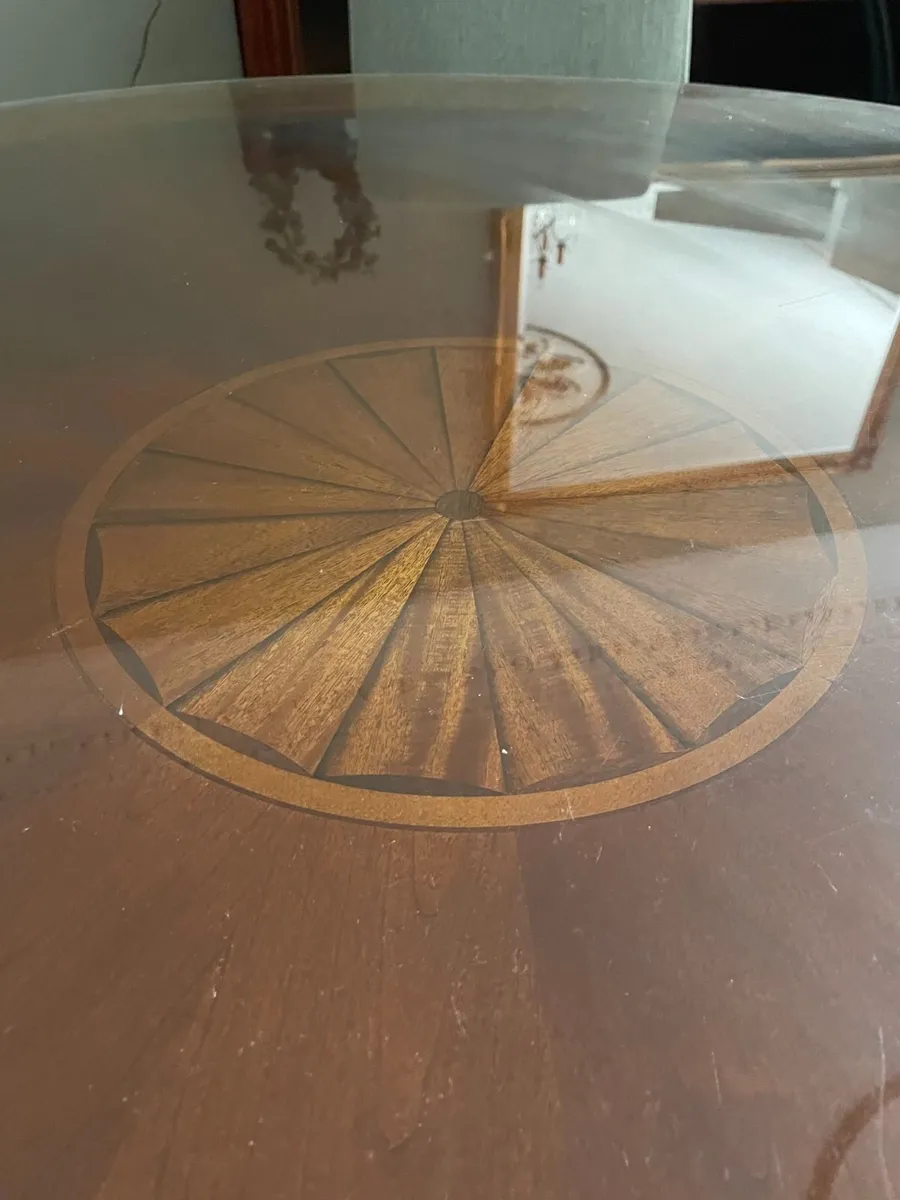 High-Quality Round Dining Table & 6 Chairs Set - Image 4