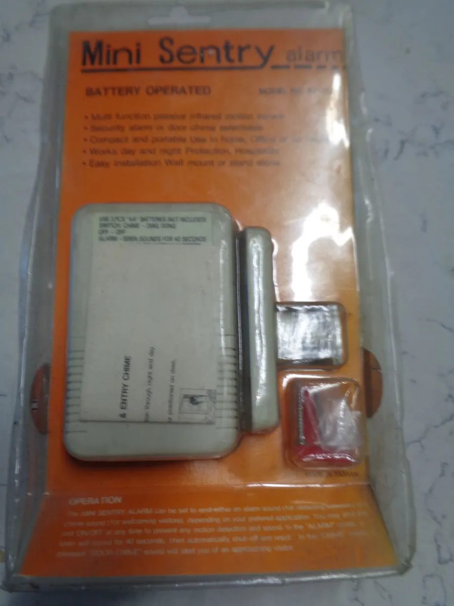 Portable Infrared Intrusion Alarm & Entry Chime - Image 1