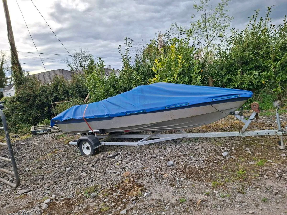 Speed Boat for Sale - Image 2