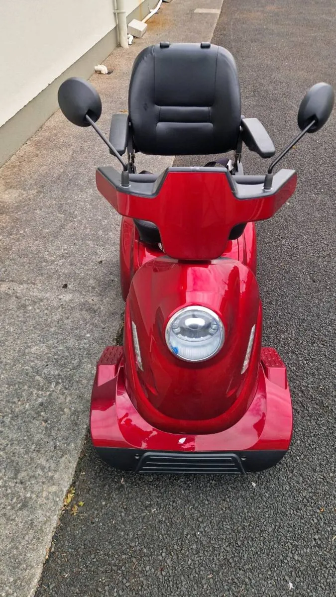 Mobility scooter - Image 1