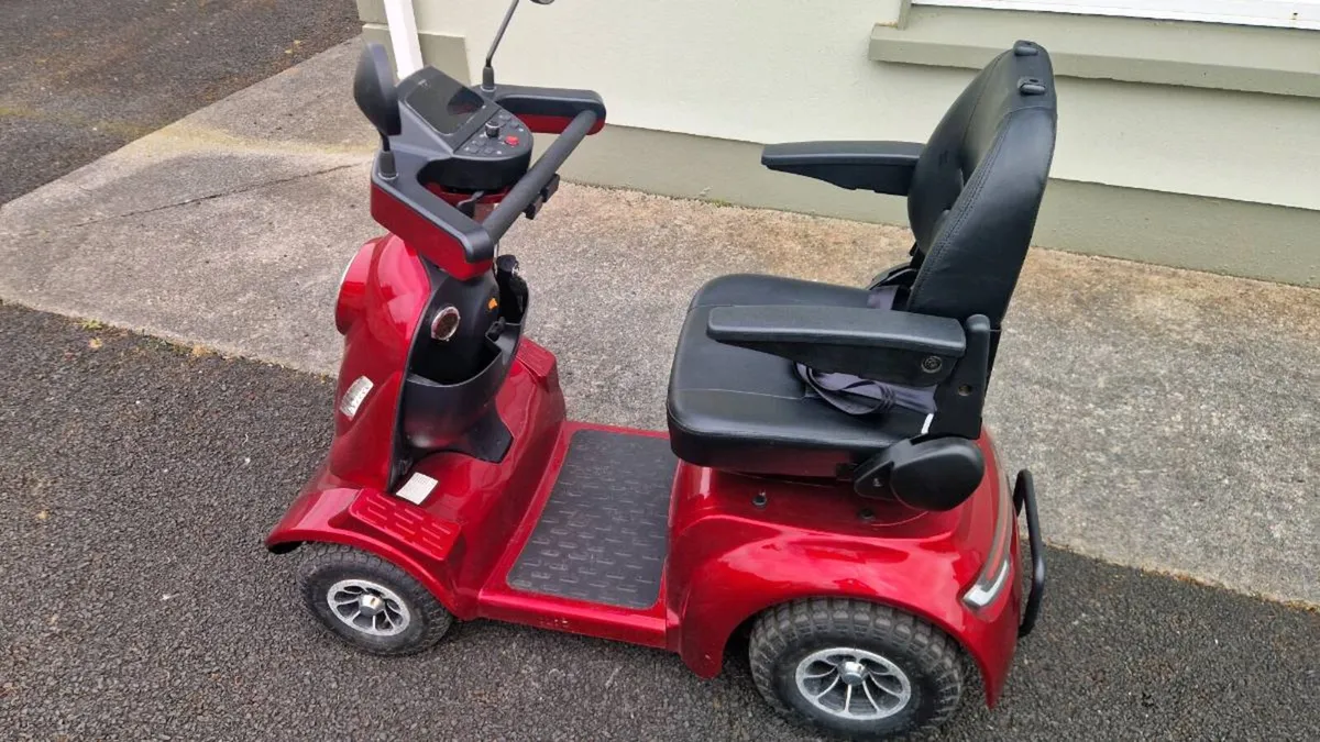 Mobility scooter - Image 2