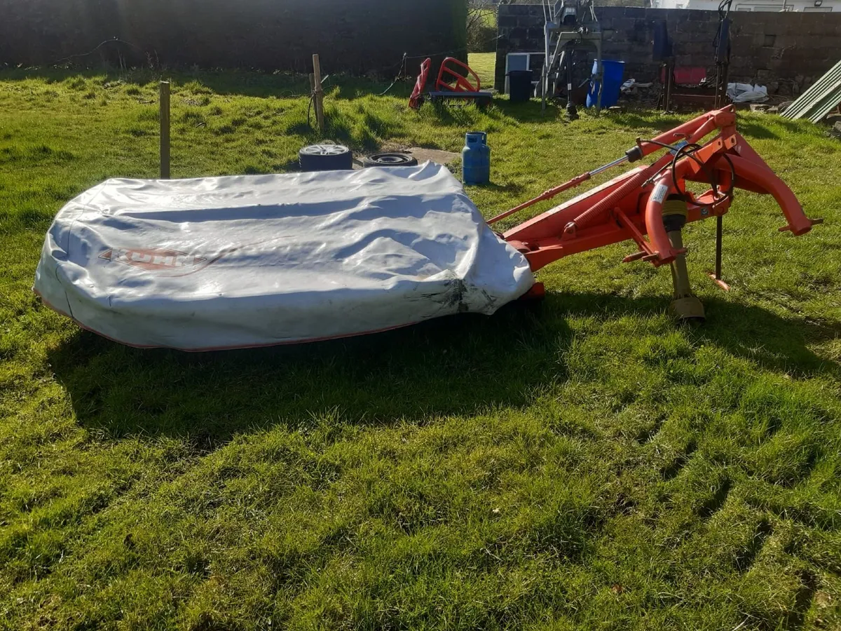 Disc Mower (Kuhn CMD 55) - Image 1