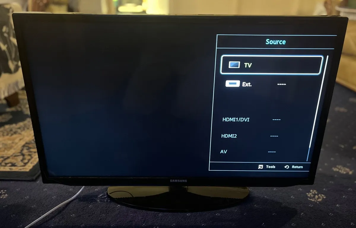 Samsung 32 inch Full HD LED TV Working Perfectly - Image 3