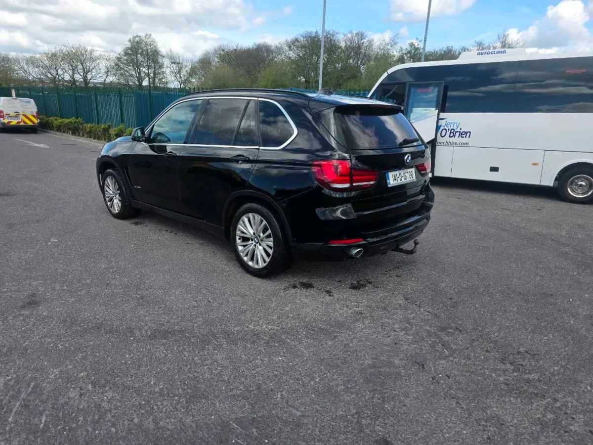 2014 BMW X5 7 Seats high miles - Image 3