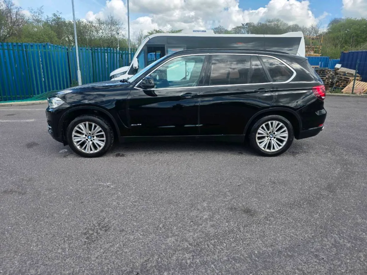 2014 BMW X5 7 Seats high miles - Image 4