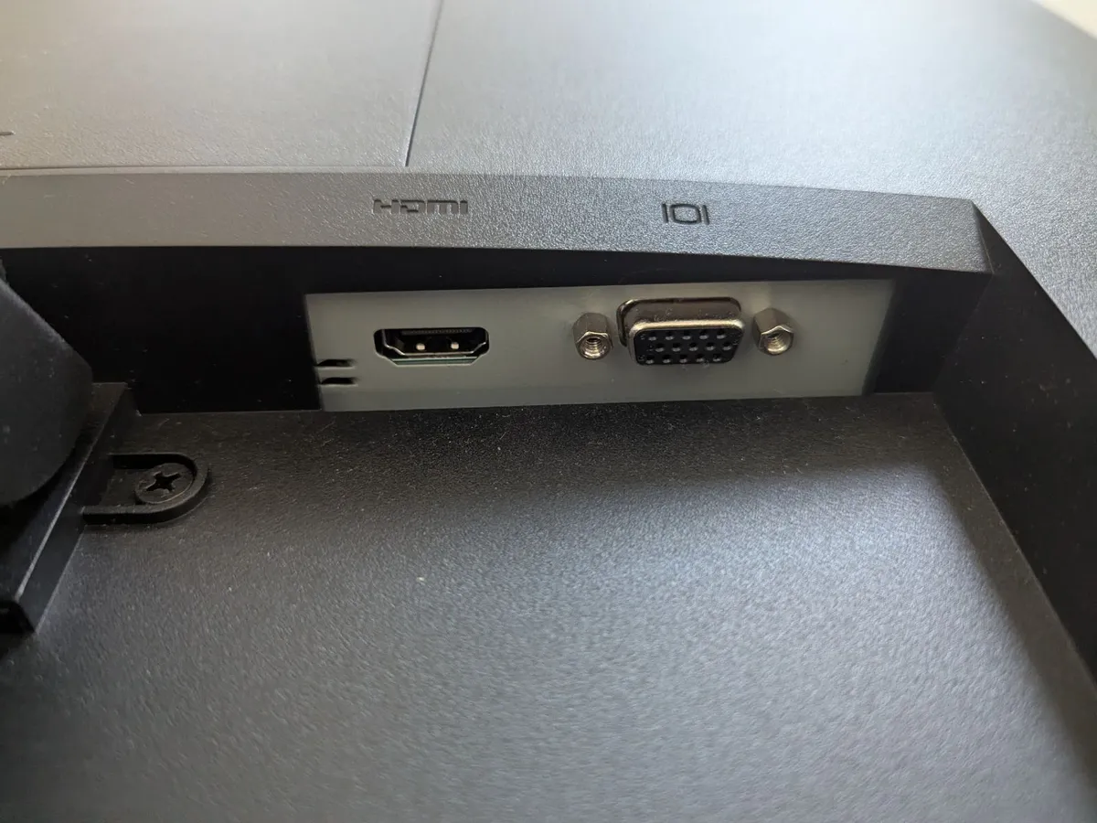 Dell Flat Panel Monitor E2223HN - Image 3