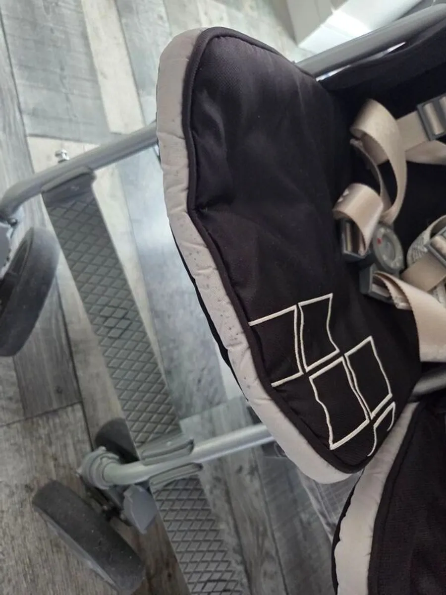 Maclaren Twin Techno - Image 2