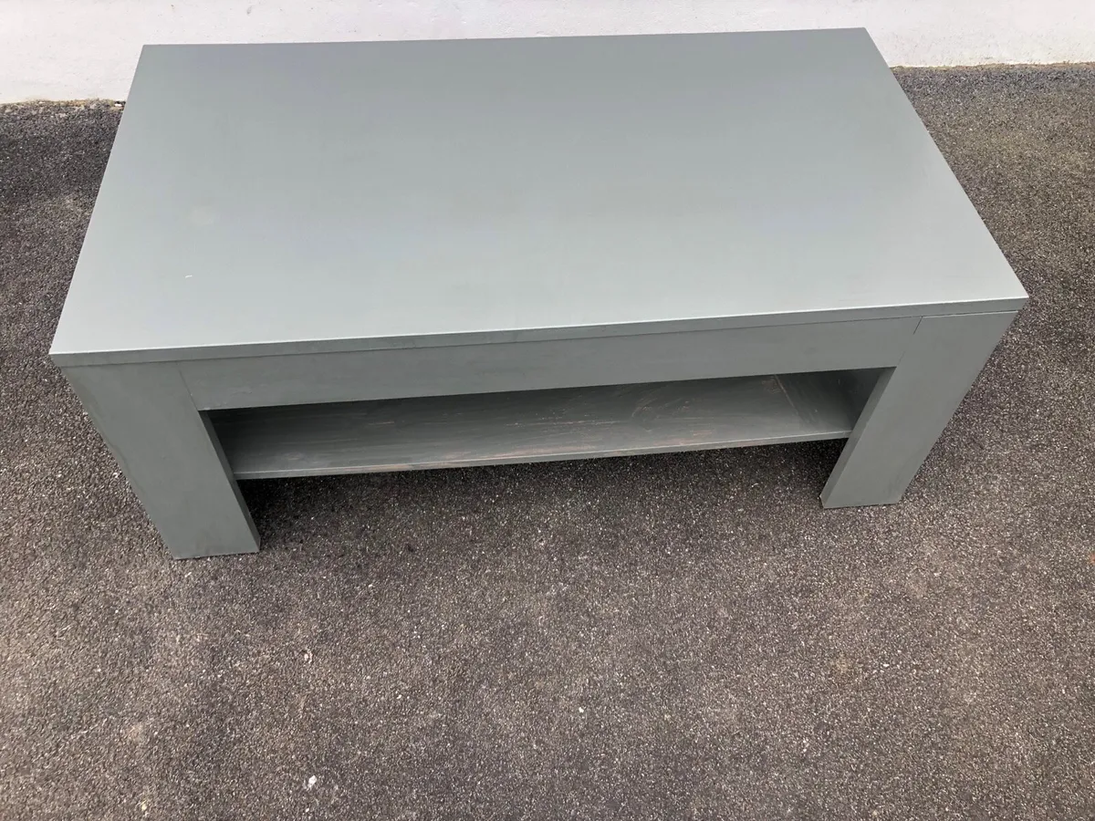 Coffee table - Image 1