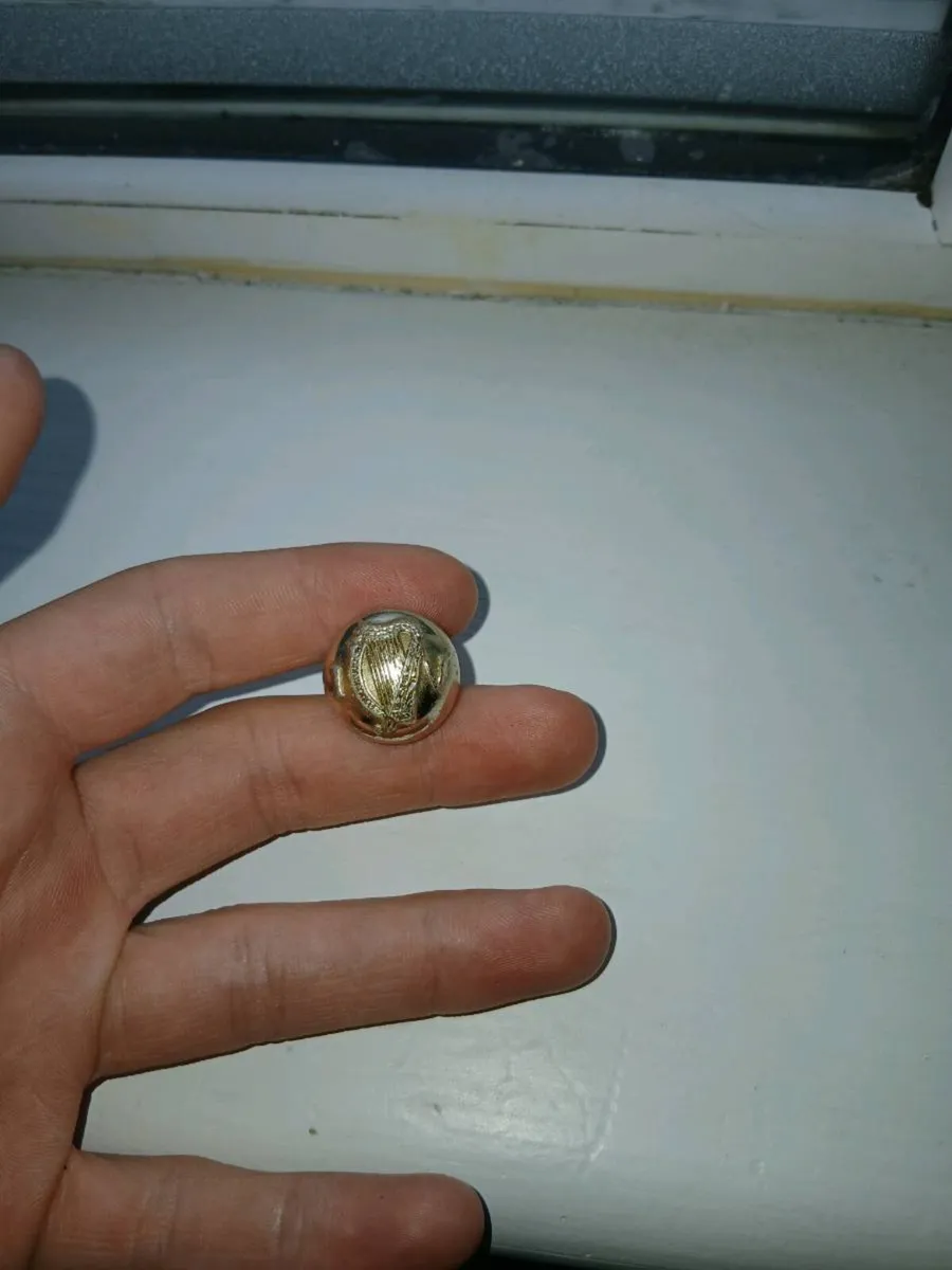 Ww2 Generals clothing button - Image 1