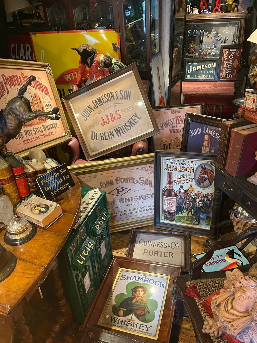Irish pub memorabilia - Image 1