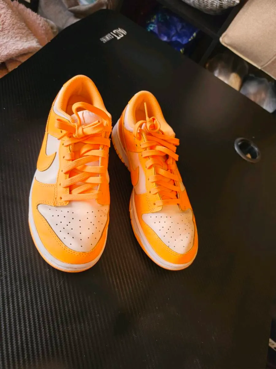 Nike trainers - Image 1