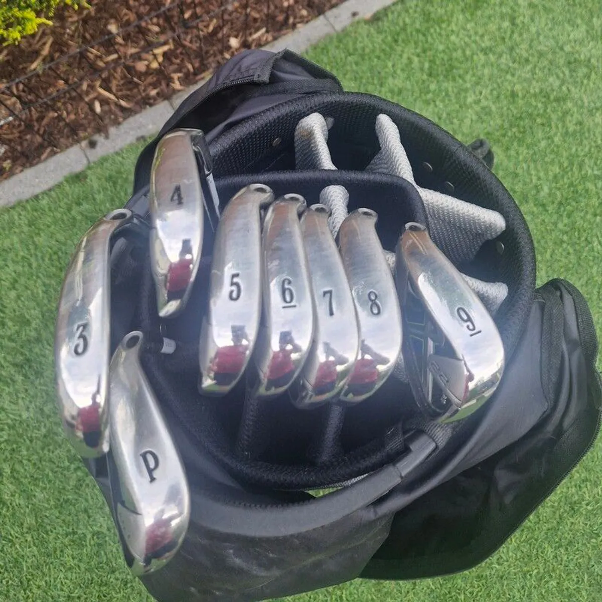 Left Handed Callaway Golf Set and Bag - Image 3
