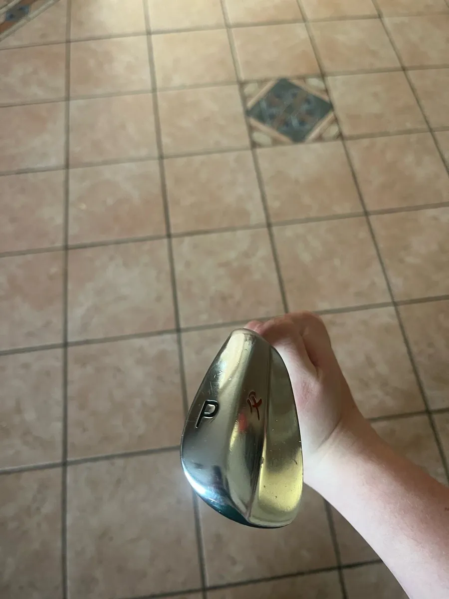 Set of golf irons - Image 4