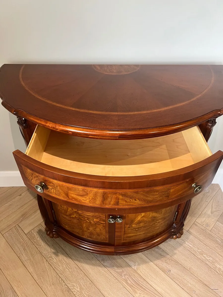 Georgian Mahogany Cabinet - Image 3