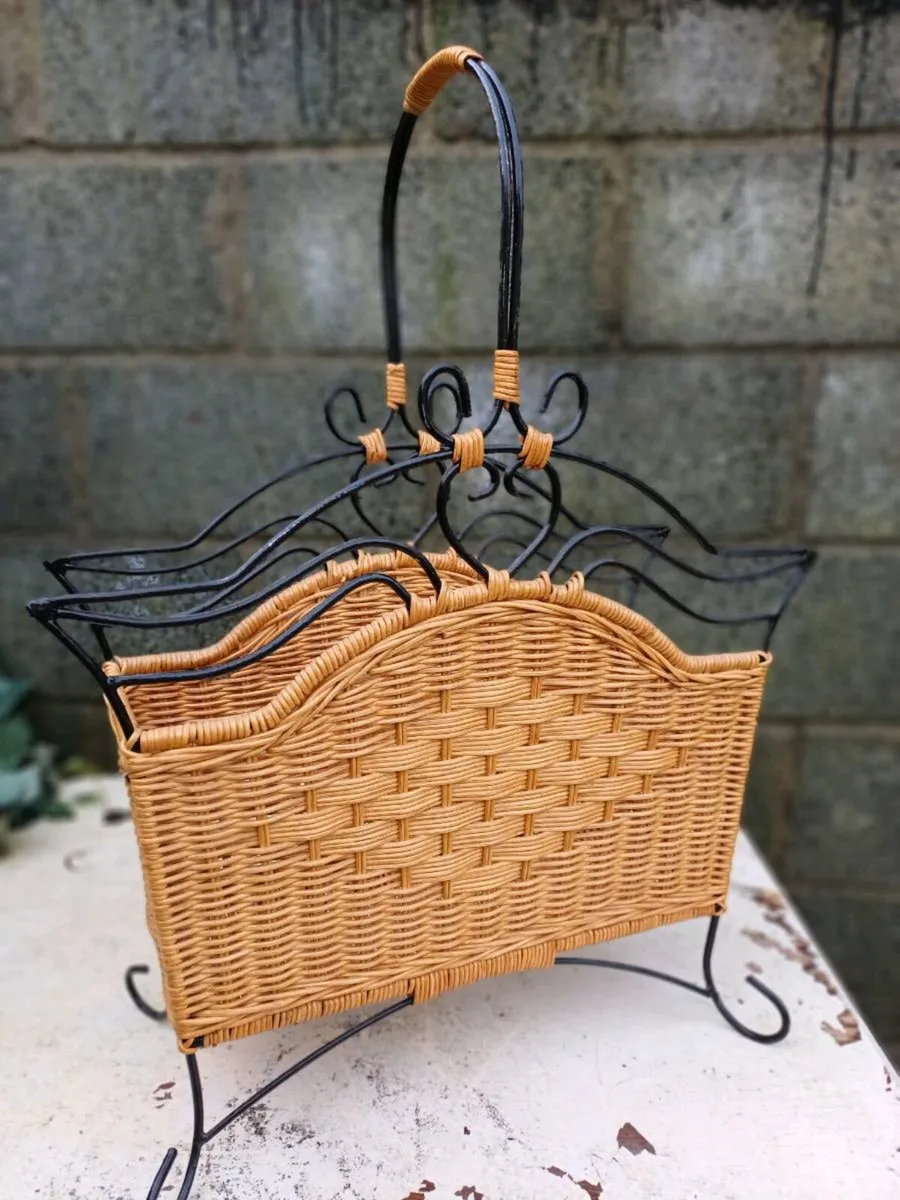 Vintage Magazine Rack - Image 1