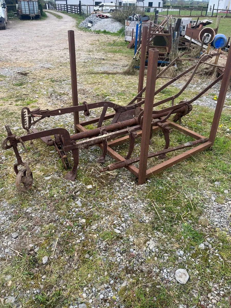 Vintage Farm Machinery - Job Lot - Image 2