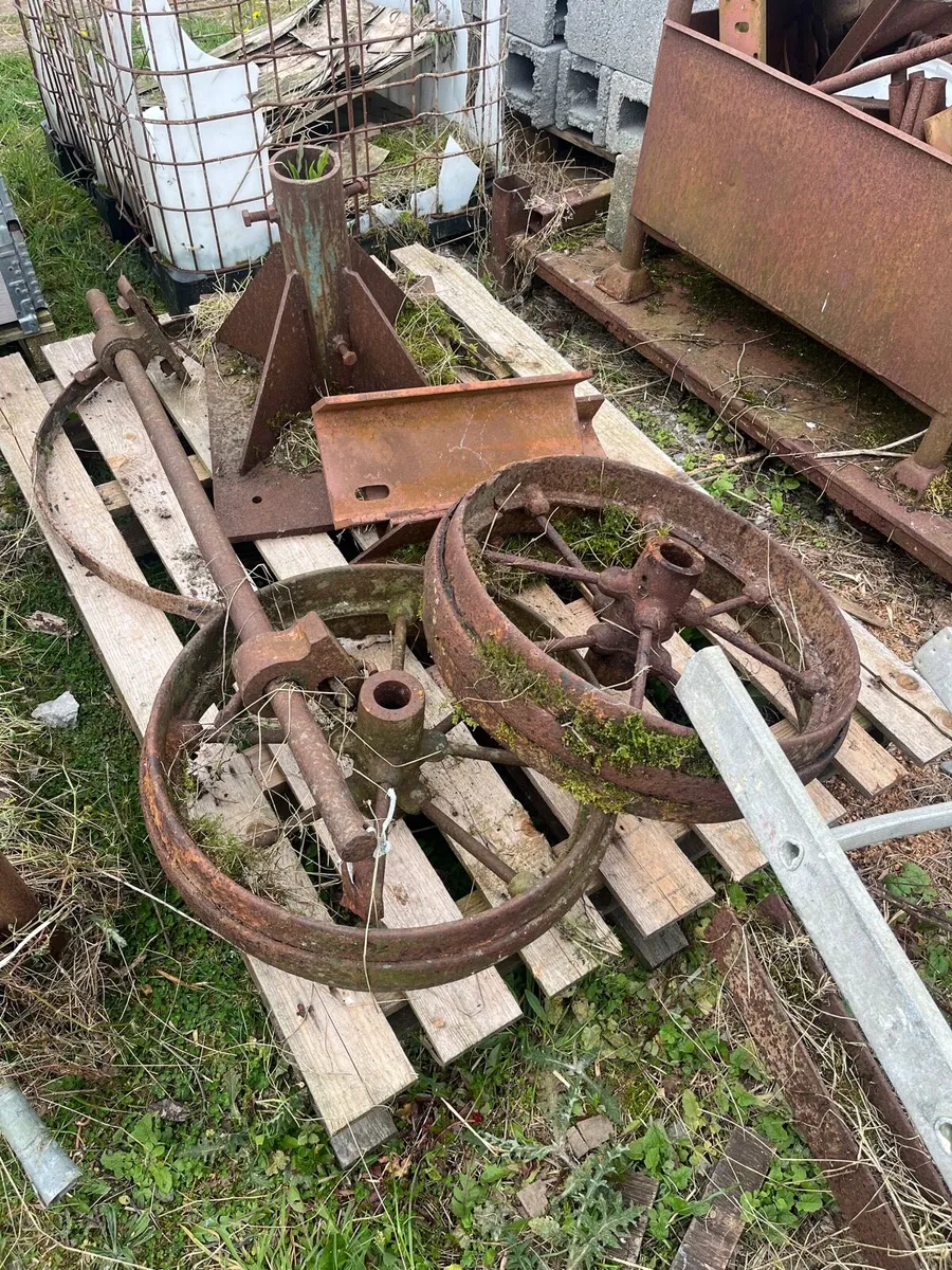 Vintage Farm Machinery - Job Lot - Image 4