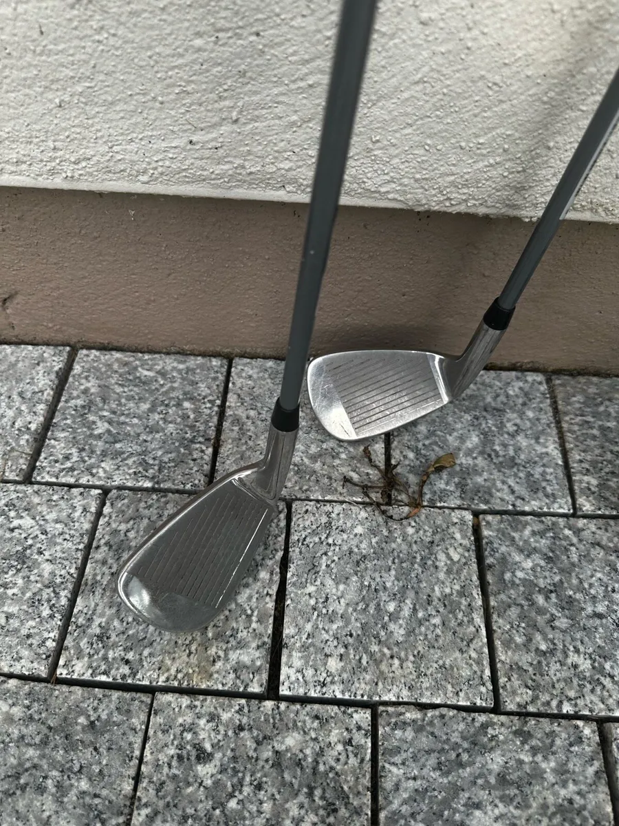 57 us kids golf 2 pitching wedge and one 27 degree - Image 2