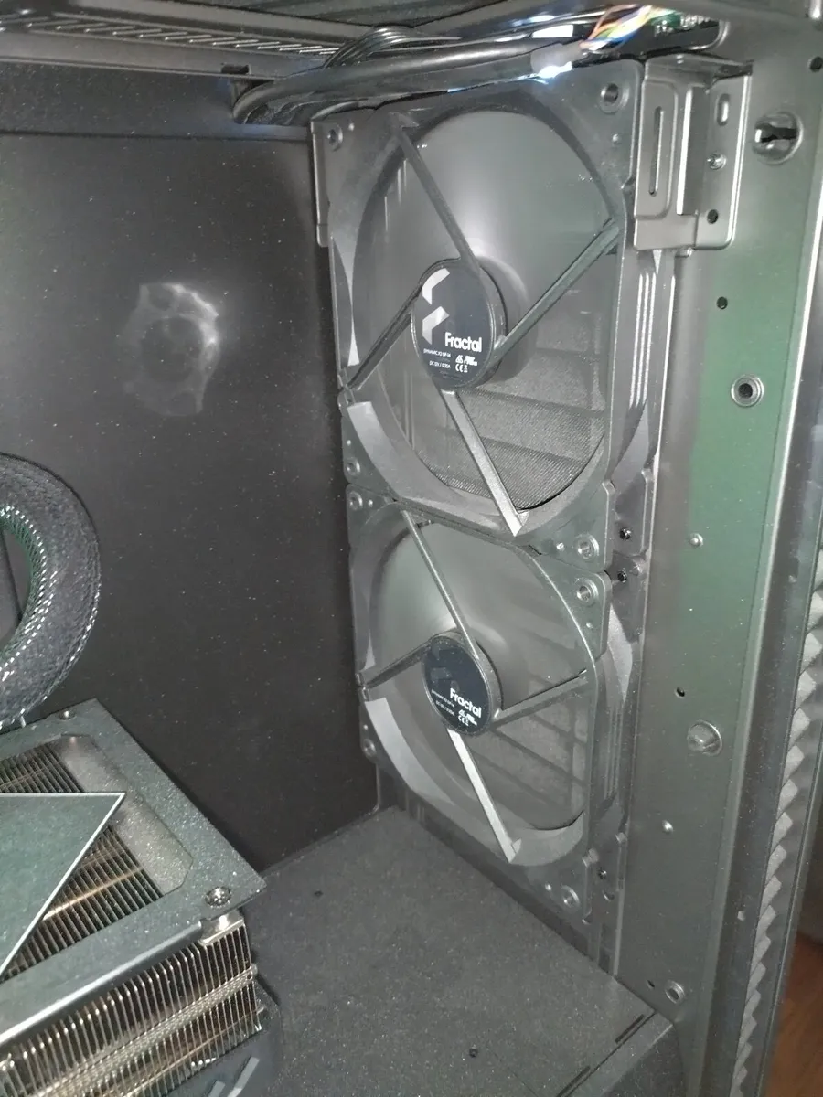 High-End Gaming PC Ryzen 9 7900X3D RTX 4080 Super - Image 4