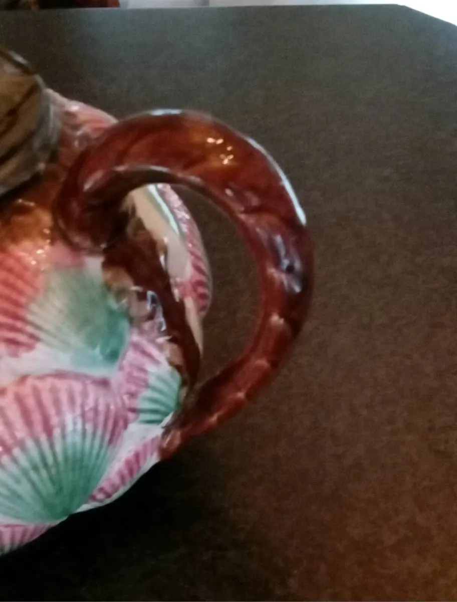 Majolica tea pot - Image 3