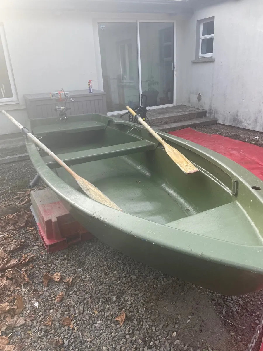 Lake River Boat - Image 3