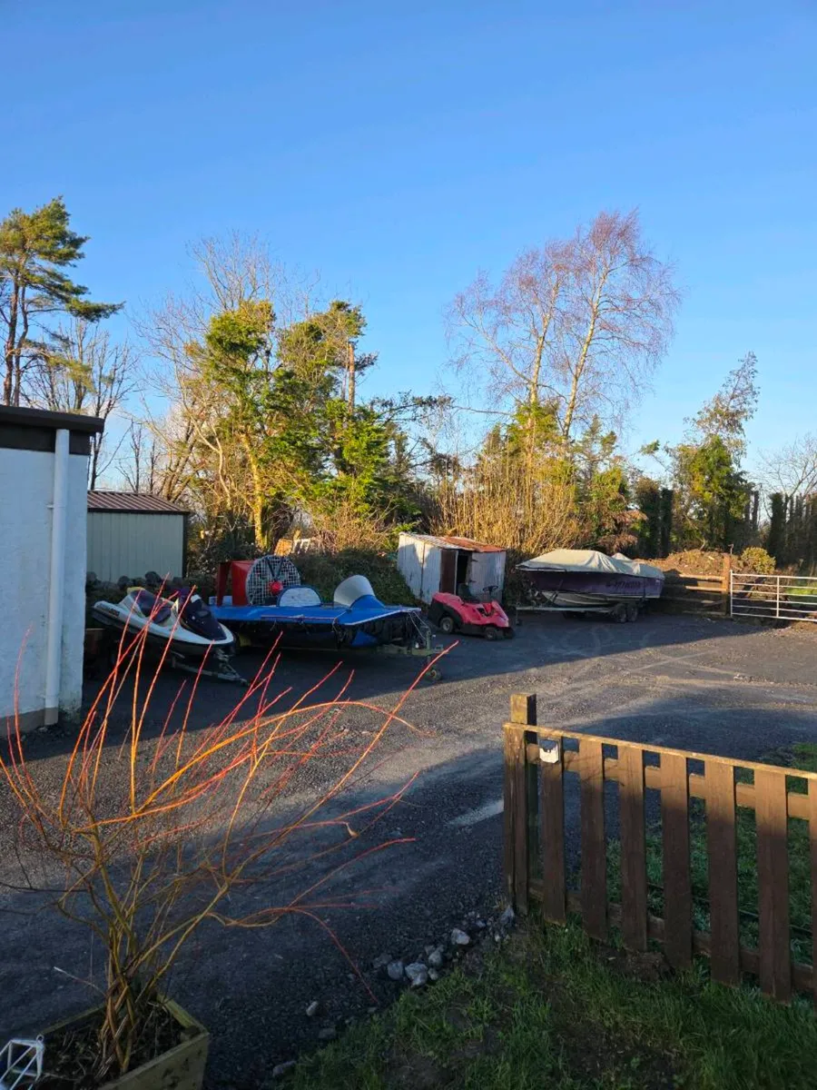 Hovercraft - Image 2