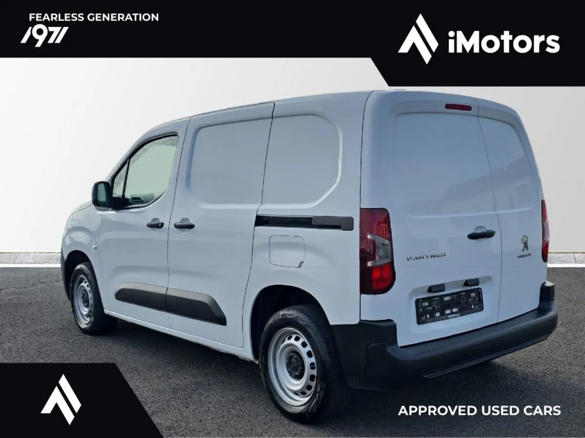 Peugeot Partner 1.5 Blue HDI 75 Panelled 6.2 3 - Image 2