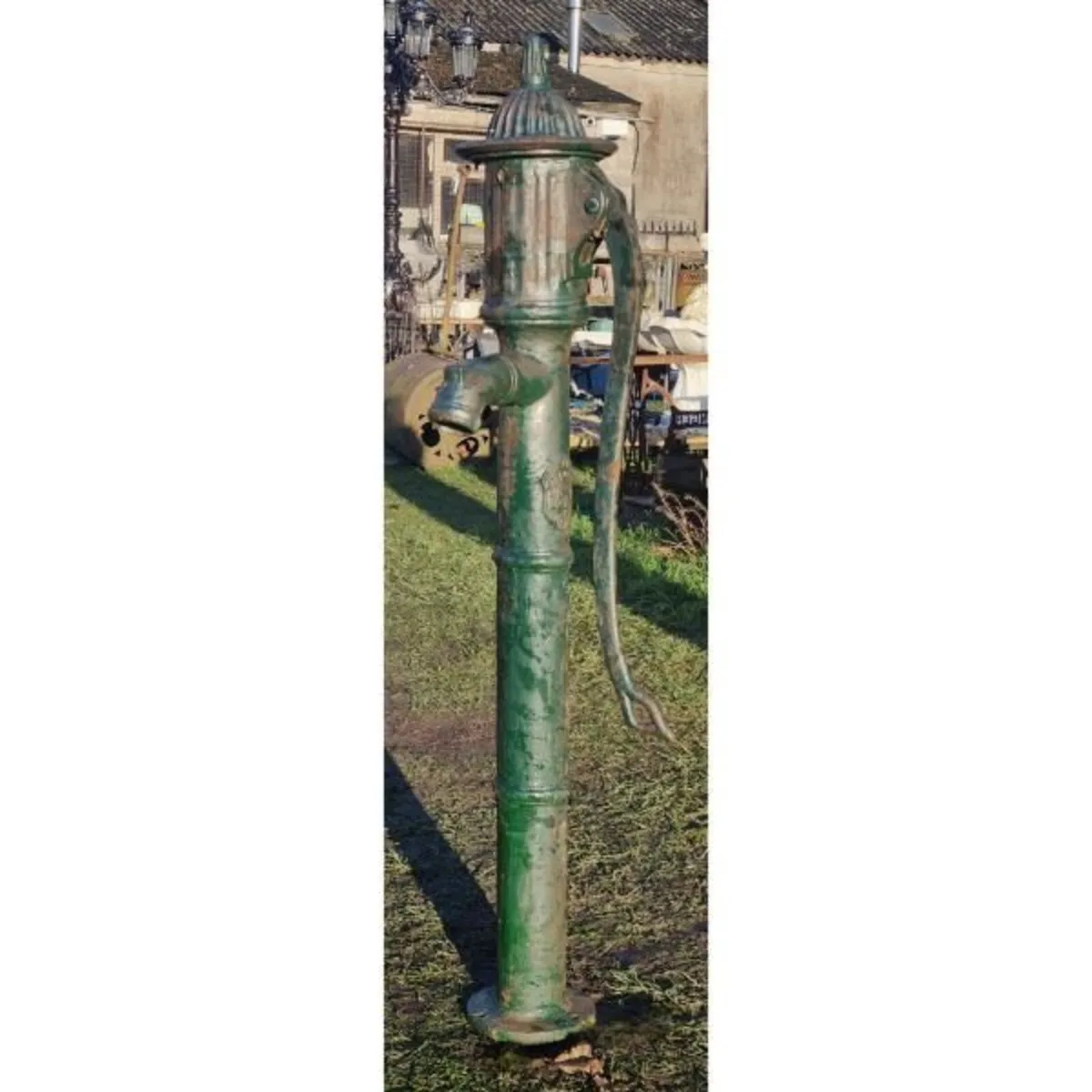 Cast Iron Pump Medium GreenH237 - Image 1