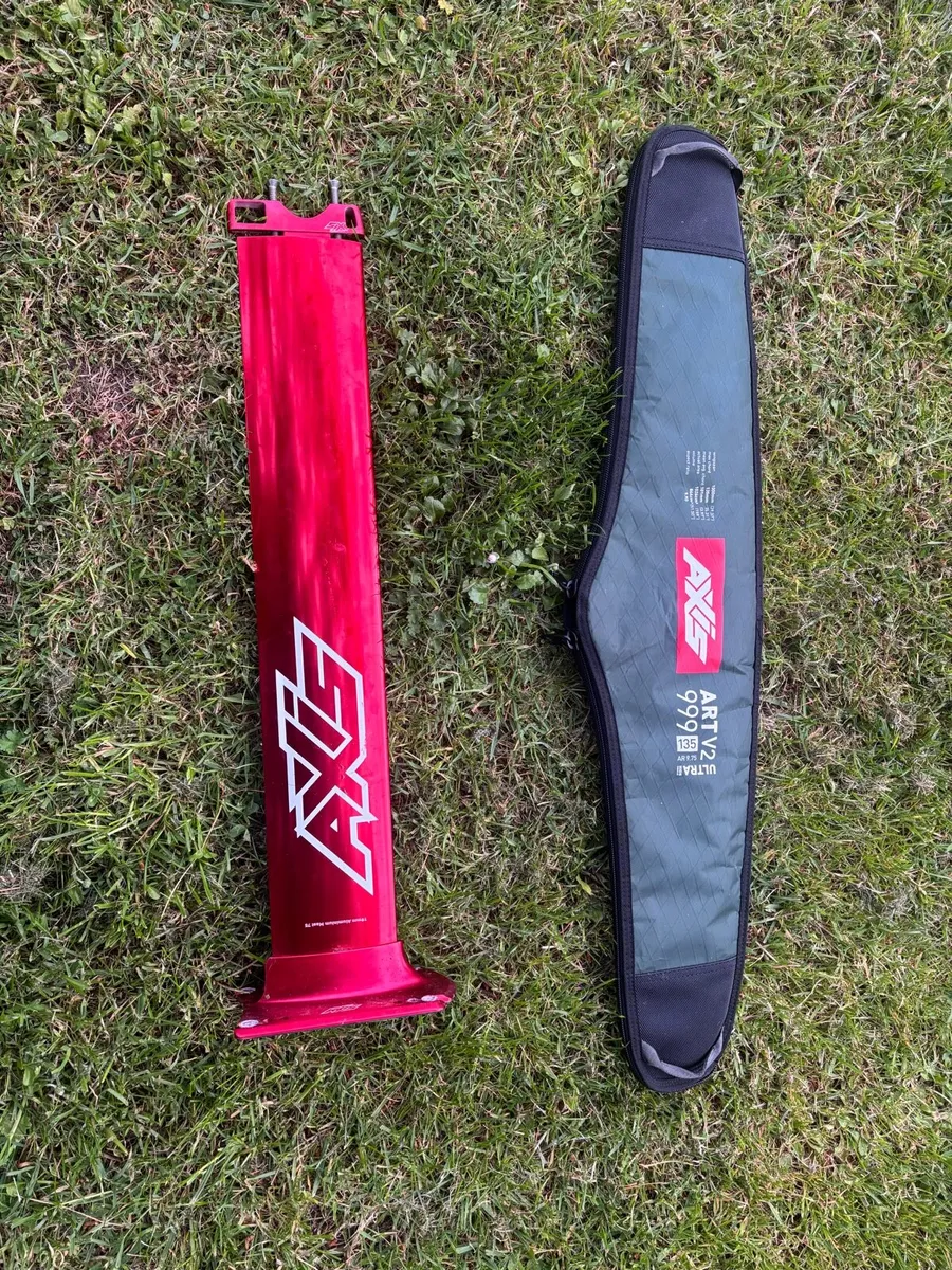 Axis Art V2 999 Foil & Axis 75cm Mast - Image 1