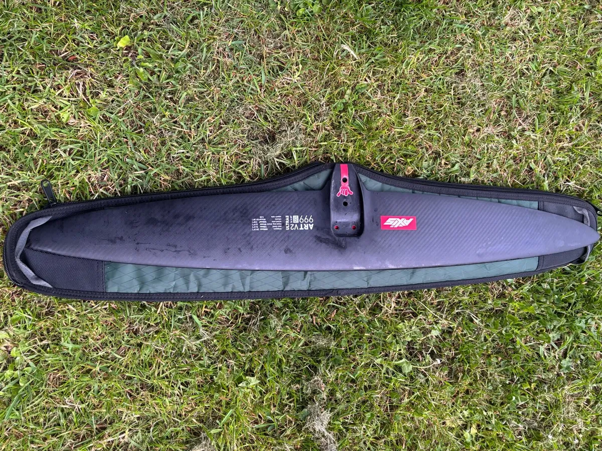 Axis Art V2 999 Foil & Axis 75cm Mast - Image 4