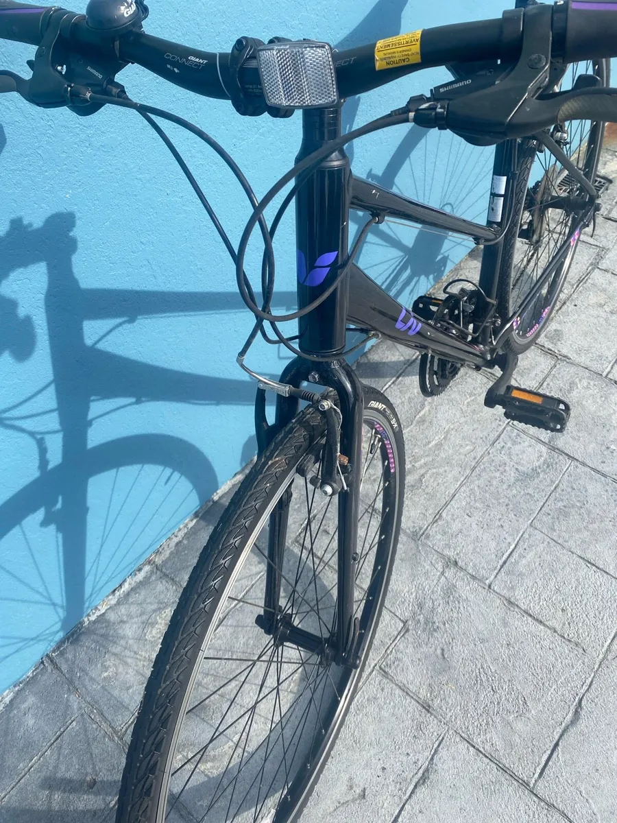 Giant Ladies bike for sale - Image 2