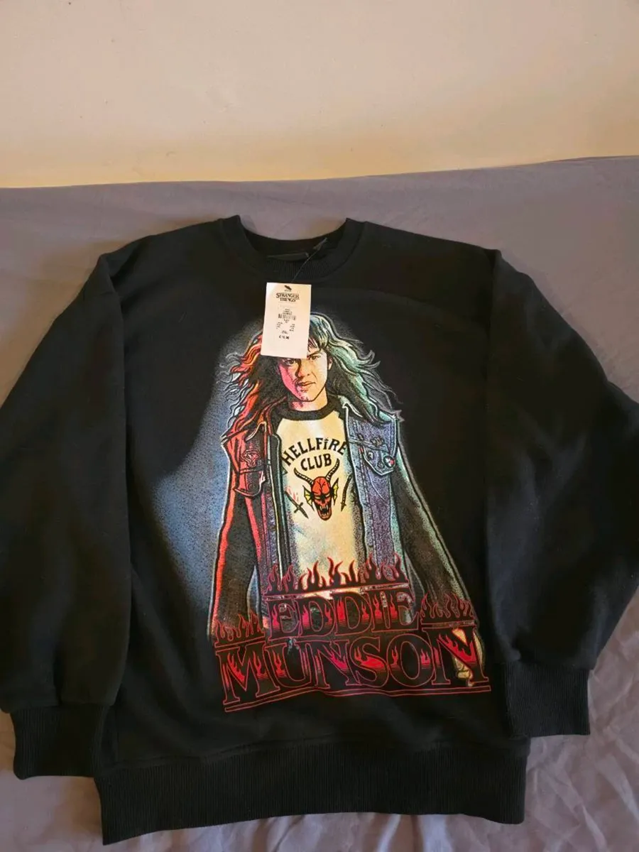 Stranger things sweater - Image 1